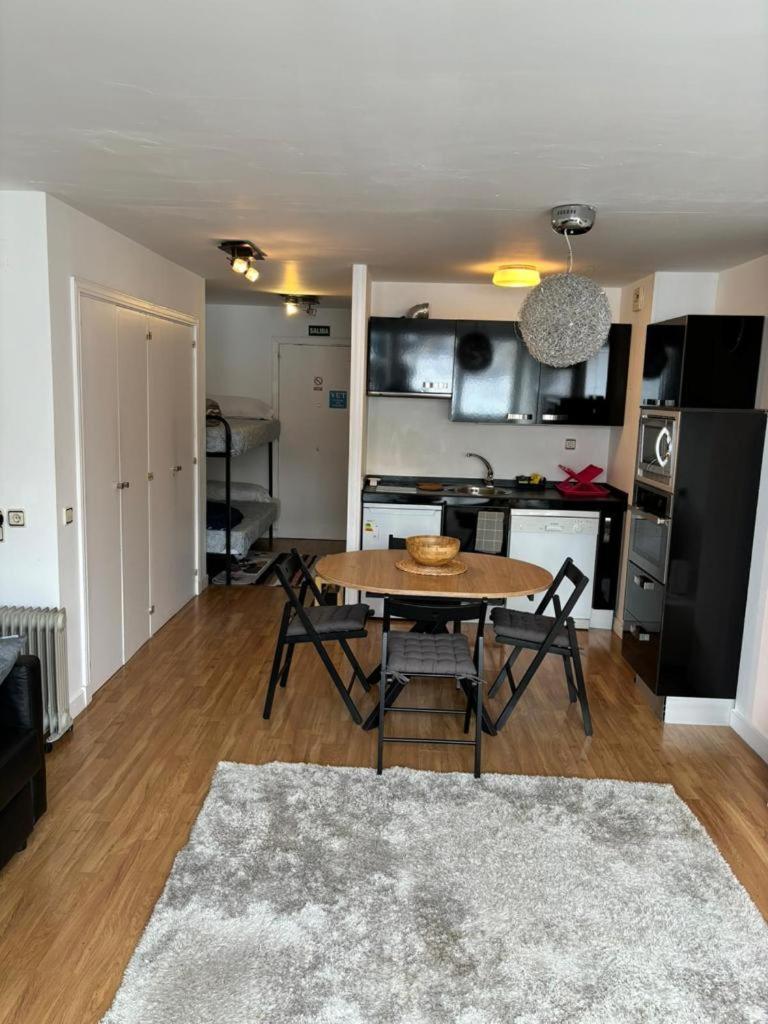 Apartamento アストゥン エクステリア 写真
